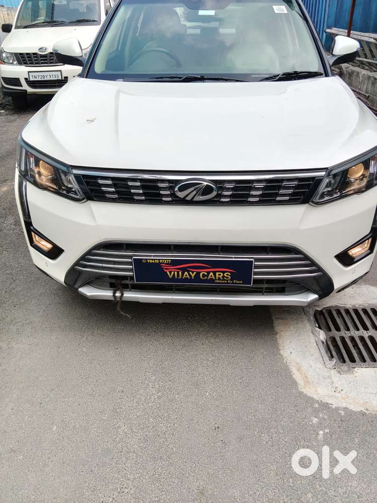 Mahindra Xuv300 W8 Option Dual Tone Diesel, 2022, Diesel