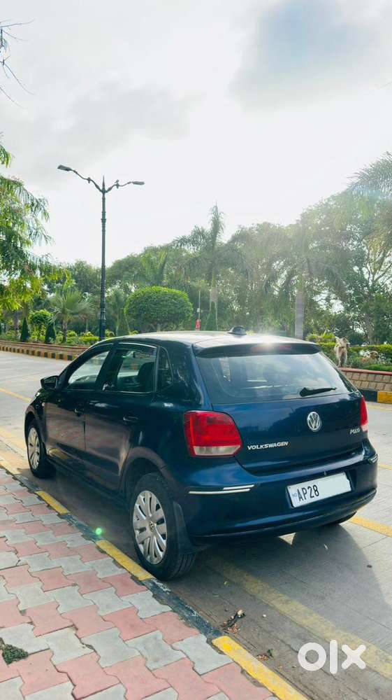 Volkswagen Polo Petrol Manual 2014
