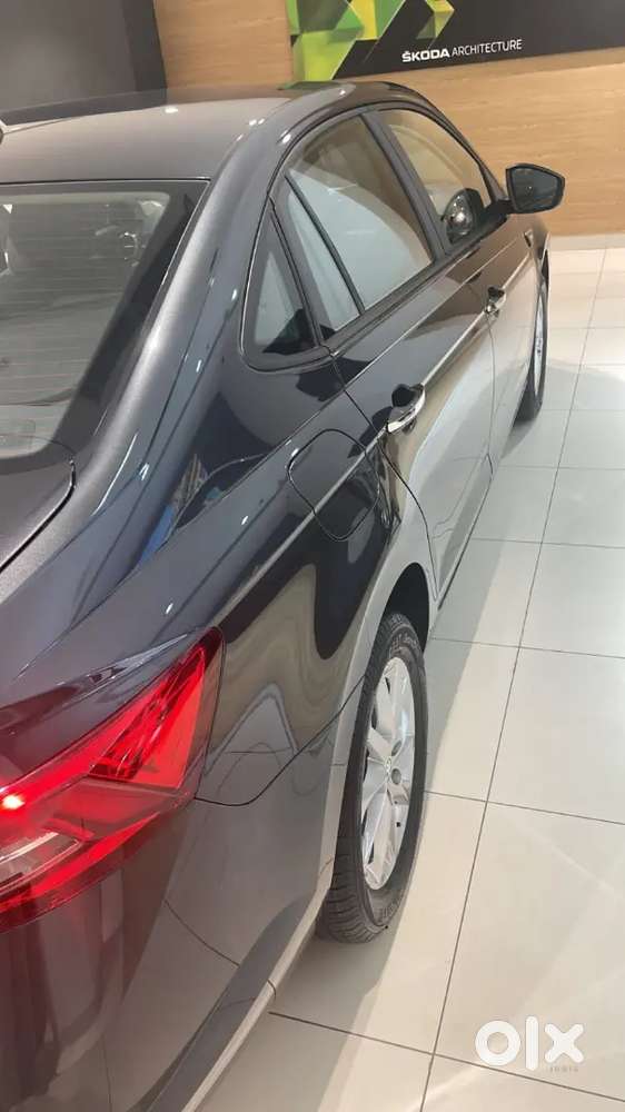 Skoda Slavia 2024 Petrol 27000 Km Driven