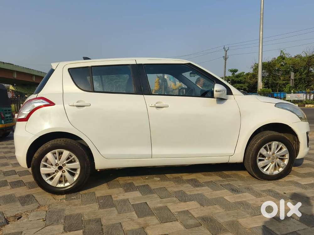 Maruti Suzuki Swift 1.3 Zxi, 2015, Petrol