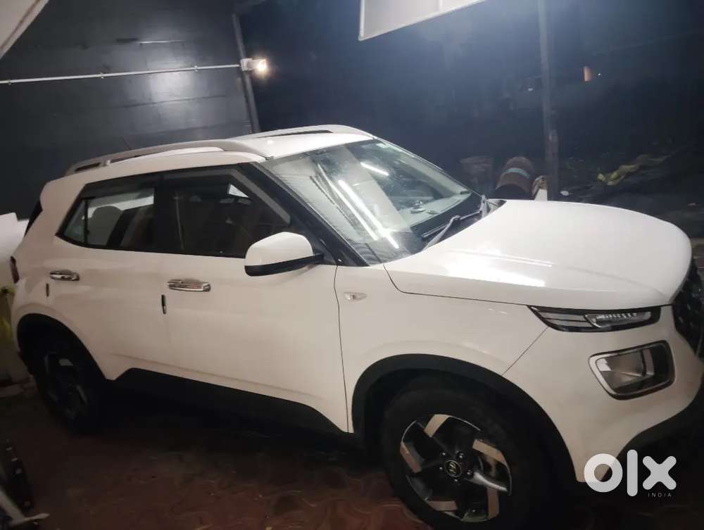 Hyundai Venue 2021 Petrol Manual Single Owner Used Car For Sale