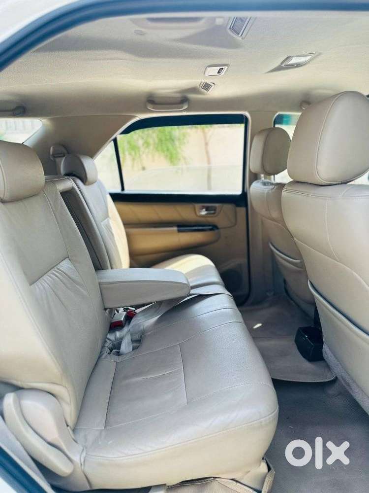 Toyota Fortuner 3.0 4x2 Automatic, 2014, Diesel