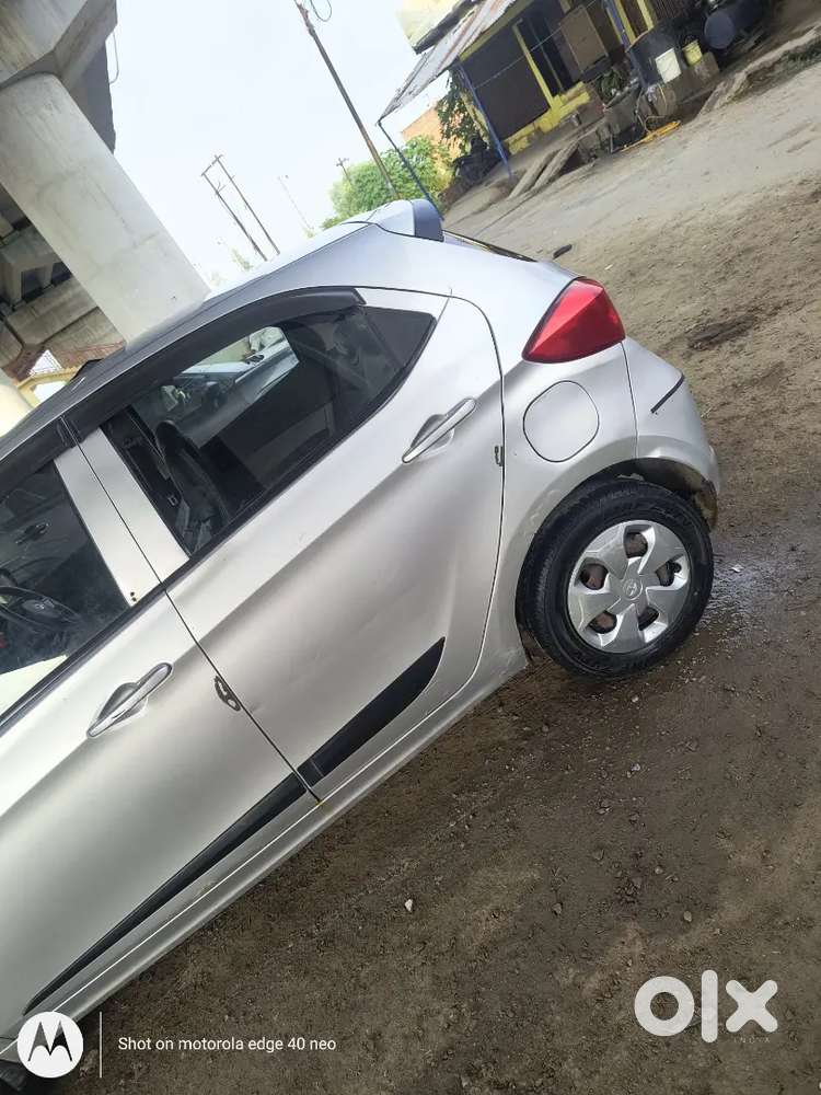 Tata Tiago Revotron 2019