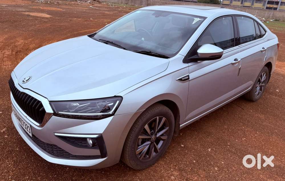&scaron;koda Slavia (top) 1.0 Tsi Mt [silver]