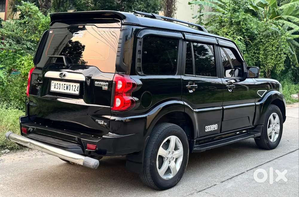 Mahindra Scorpio S11 2021