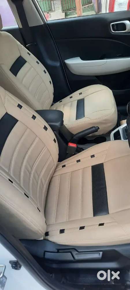 Hyundai Venue 2022 Petrol Well Maintained