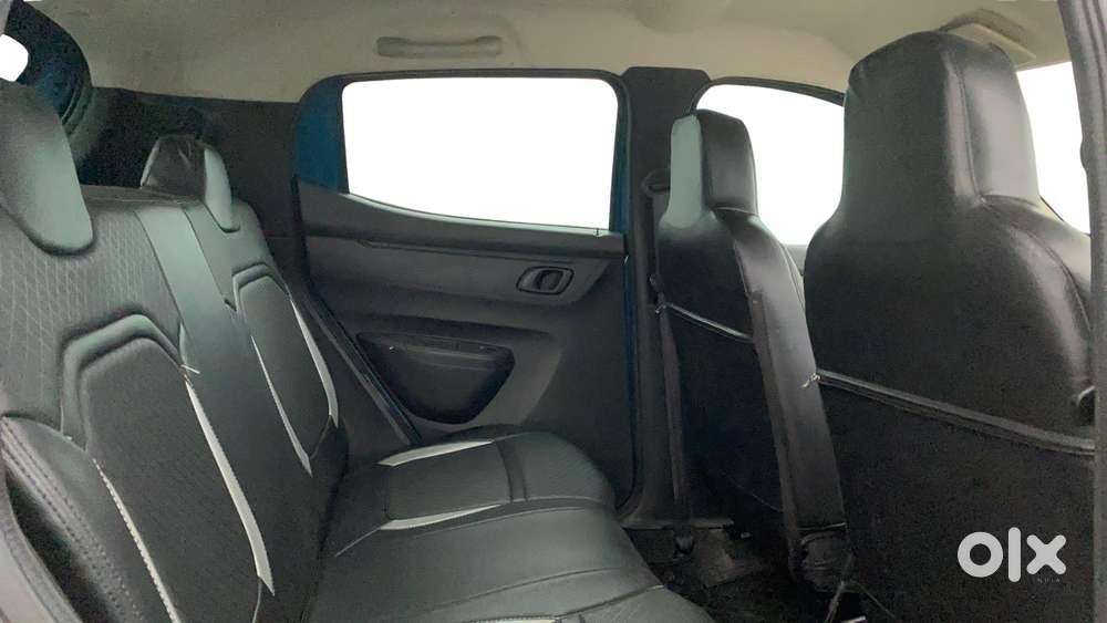Renault Kwid 2019-ongoing 1.0 Rxt Amt (o), 2020, Petrol