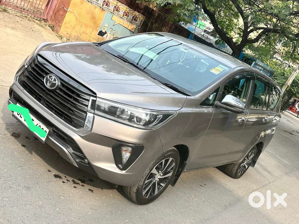 Toyota Innova Crysta 2.8z Automatic, 2021, Diesel
