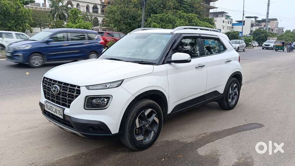 Hyundai Venue 1.0 Sx (o) Turbo Dct, 2019, Petrol