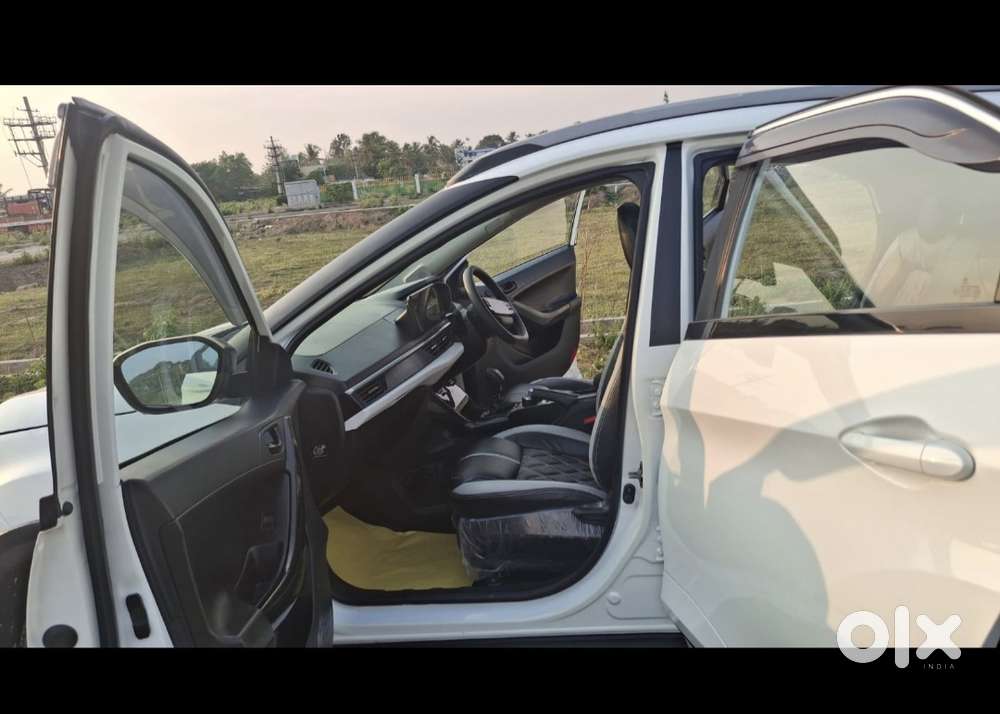 Tata Nexon [2017-2020] 1.2 Revotron Xz Plus Dual Tone Roof, 2025, Pe..