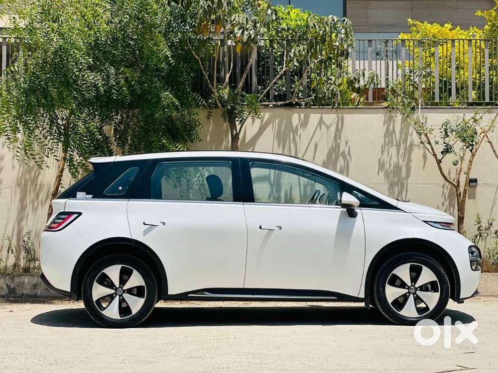 Mg Windsor Ev Essence, 2025, Electric