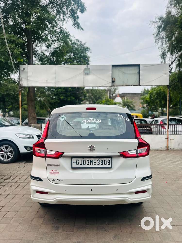 Maruti Suzuki Ertiga 1.4 Vxi Cng Anniversary Edition, 2022, Cng & Hy..