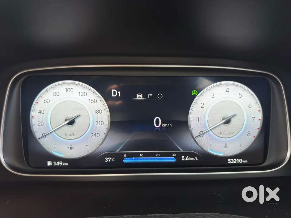 Hyundai Alcazar Signature 1.5 Petrol 2027
