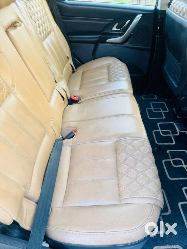 Mahindra Xuv500 W11 Option, 2019