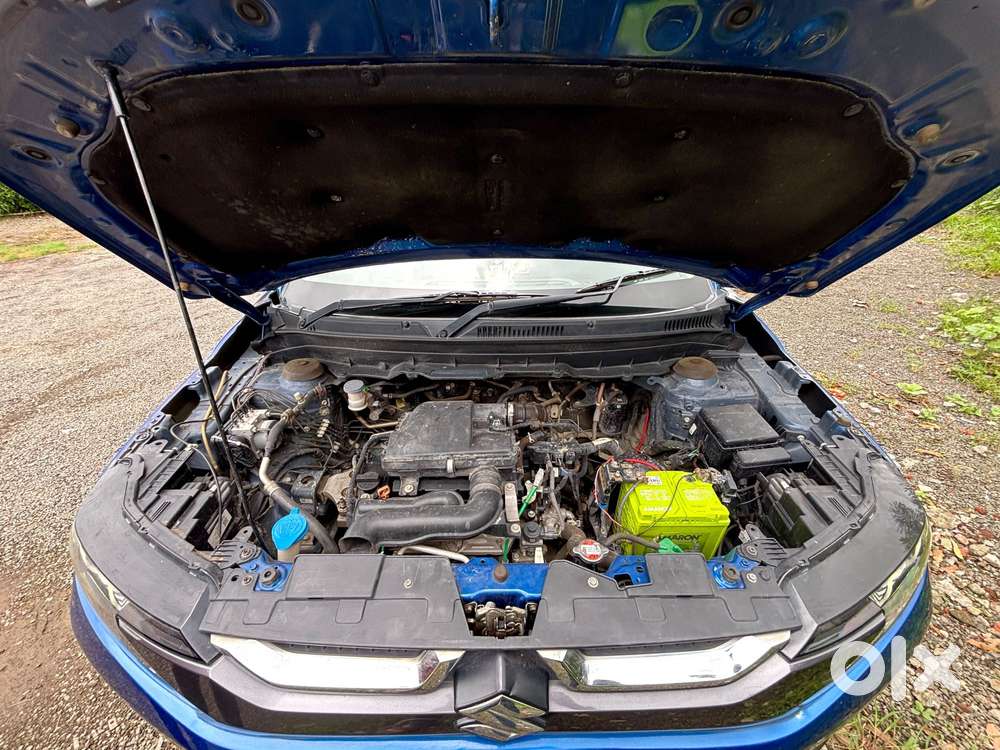 Maruti Suzuki Brezza 1.5 Zxi Plus Smart Hybrid, 2022, Petrol