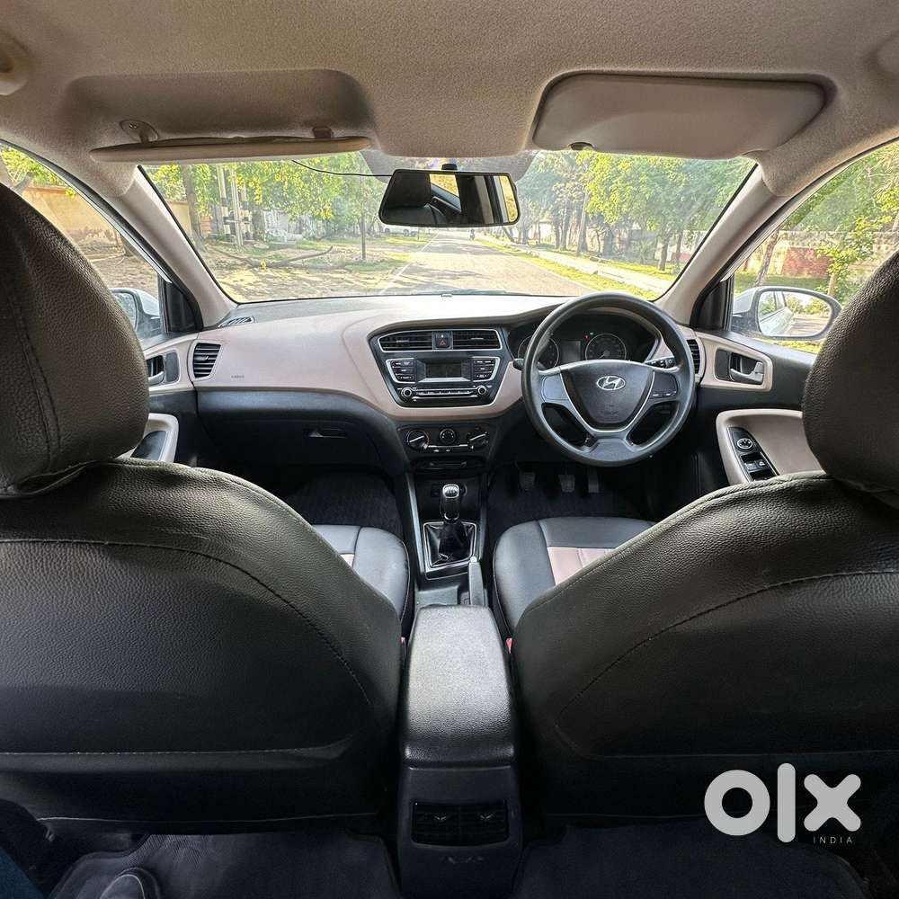 Hyundai I20 Sportz 1.2 Bs-iv, 2018, Petrol