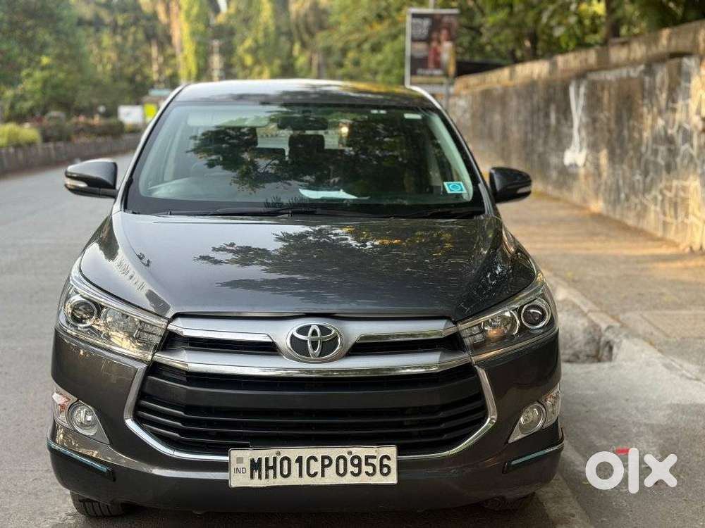 Toyota Innova Crysta 2.4 V 8 Str, 2017, Diesel