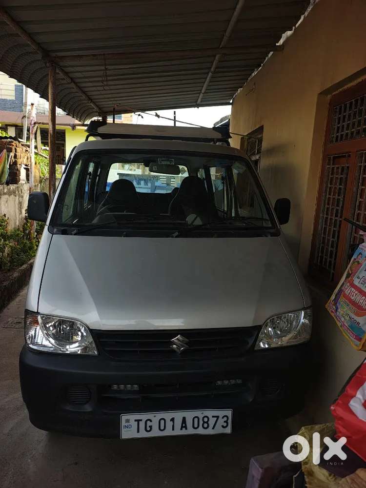 Maruti Suzuki Eeco 2025 Cng & Hybrids Well Maintained