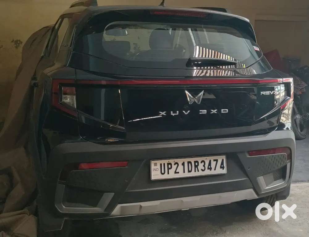 Mahindra Xuv 3xo 2026 Petrol 636 Km Driven