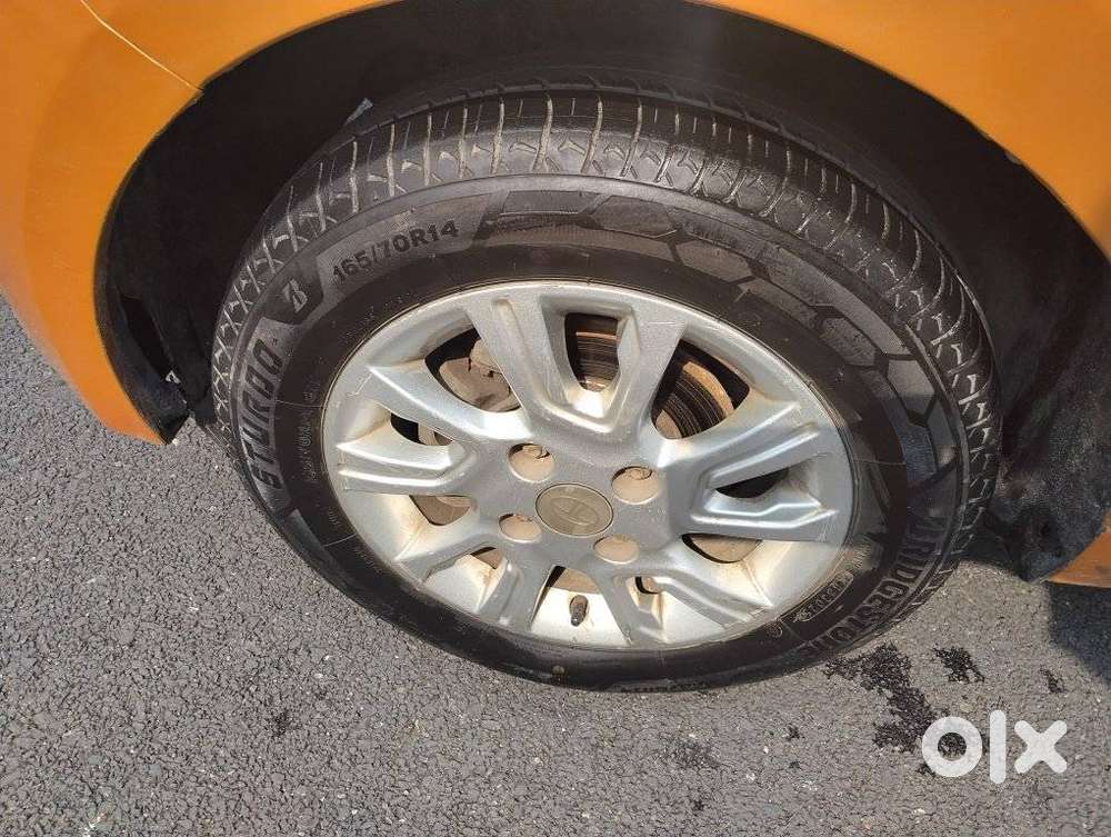 Tata Tiago Xz Opt, 2016, Petrol