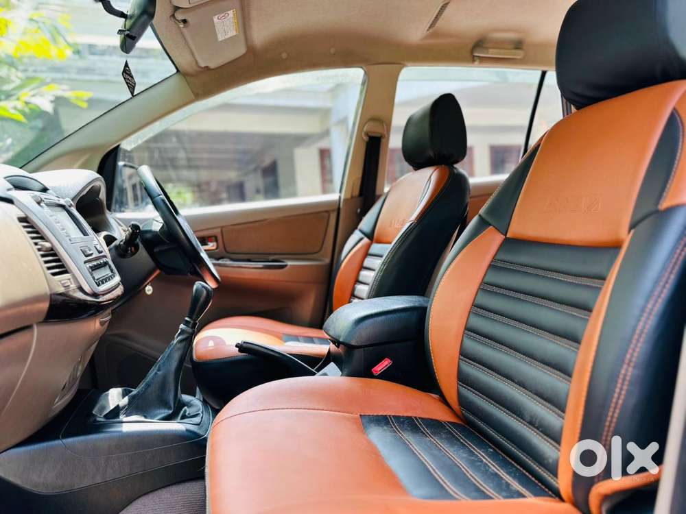 Toyota Innova 2.5 Vx 7 Seater Bs Iv, 2015, Diesel