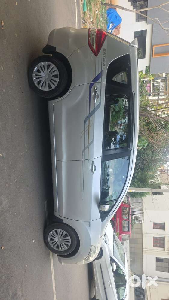Maruti Suzuki Ertiga Vxi, 2015, Petrol