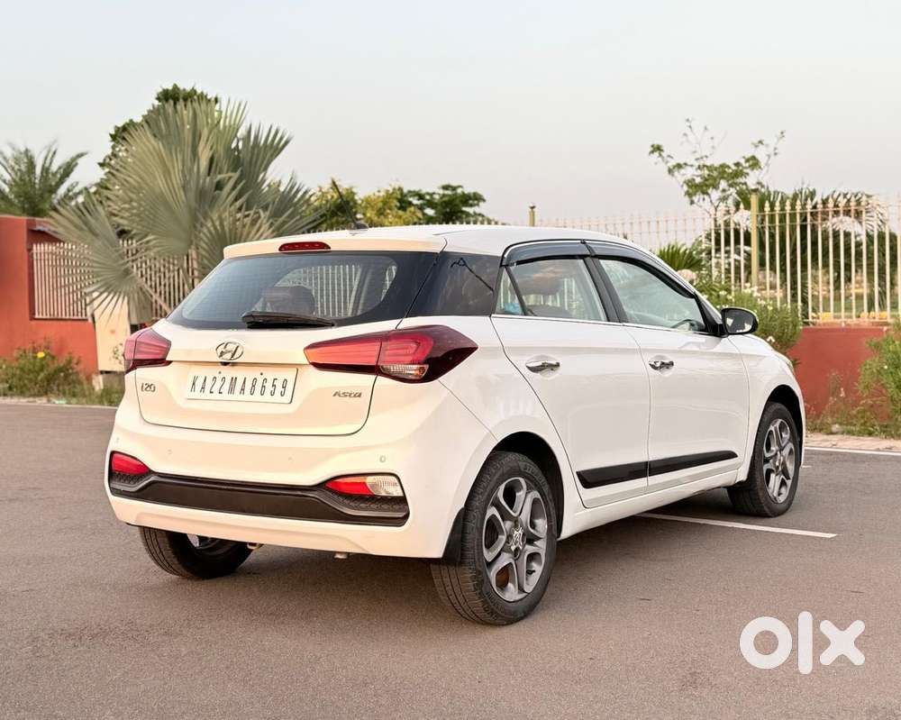 Hyundai I20 Petrol Asta Option, 2018, Petrol