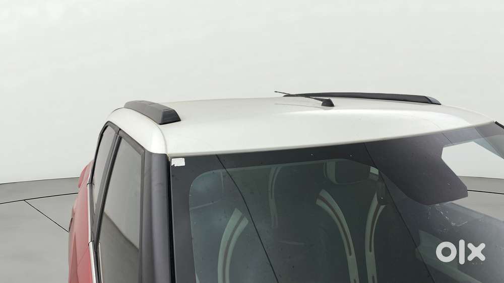 Tata Punch 1.2 Revotron Creative Amt Dual Tone, 2021, Petrol