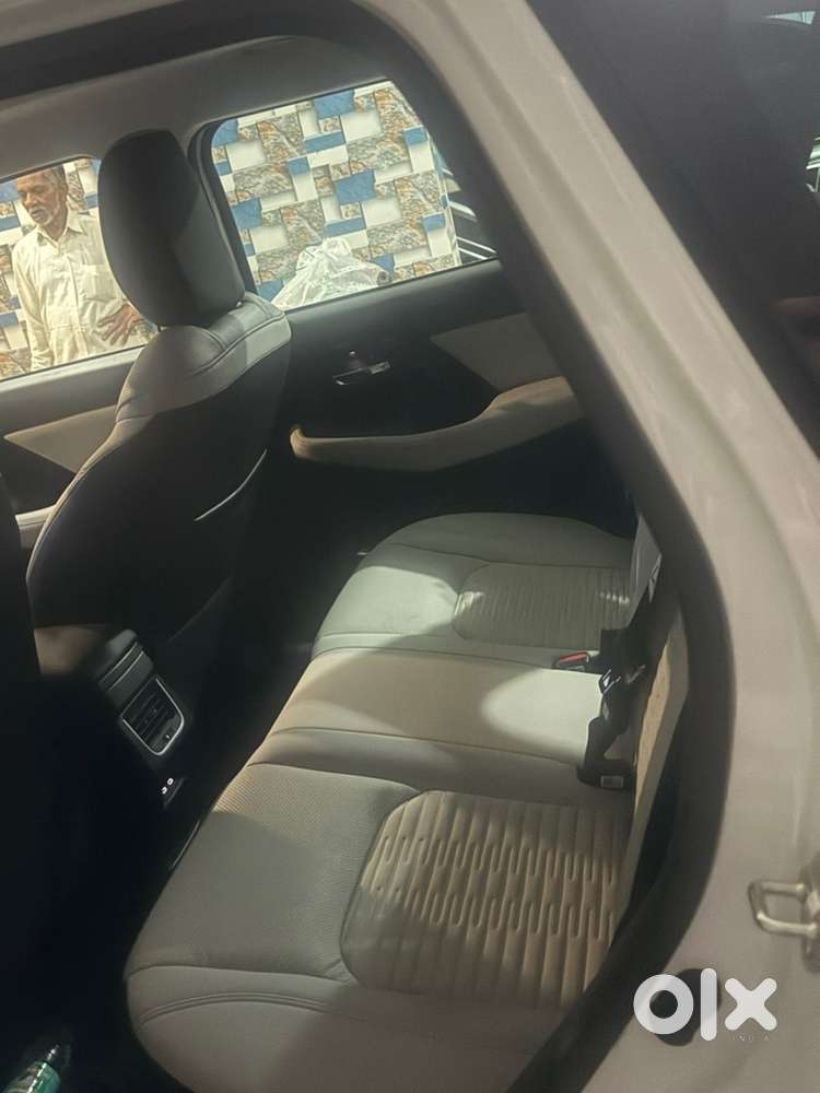 Maruti Suzuki Victoris Petrol Manual 2026