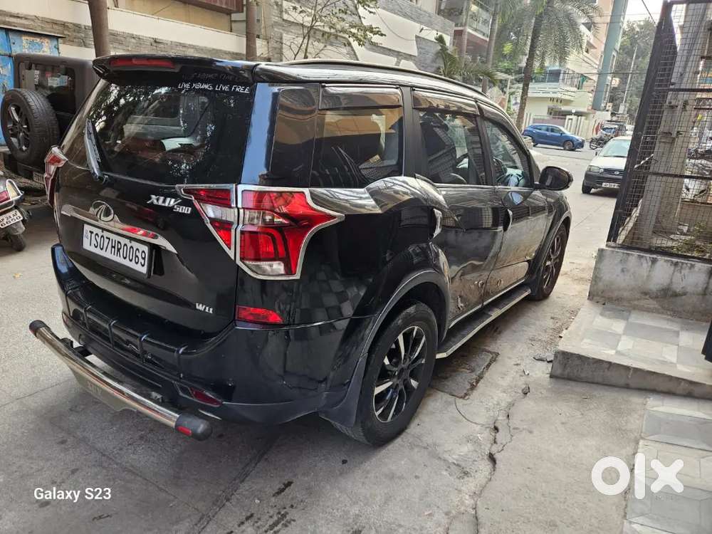 Mahindra Xuv500 2021