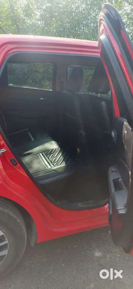 Maruti Suzuki Swift 2022 Petrol 67545 Km Driven