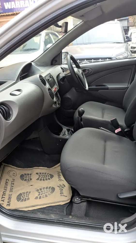 Toyota Etios Liva 2011 Petrol Well Maintained
