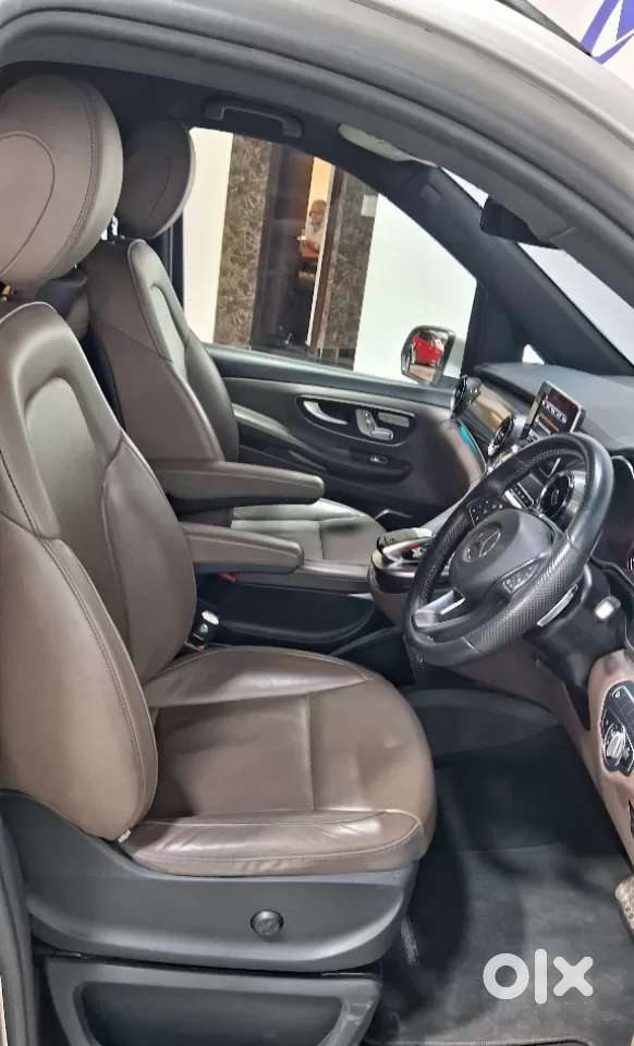 Mercedes-benz V-class 2.1 220 Expression Diesel At, 2019, Diesel