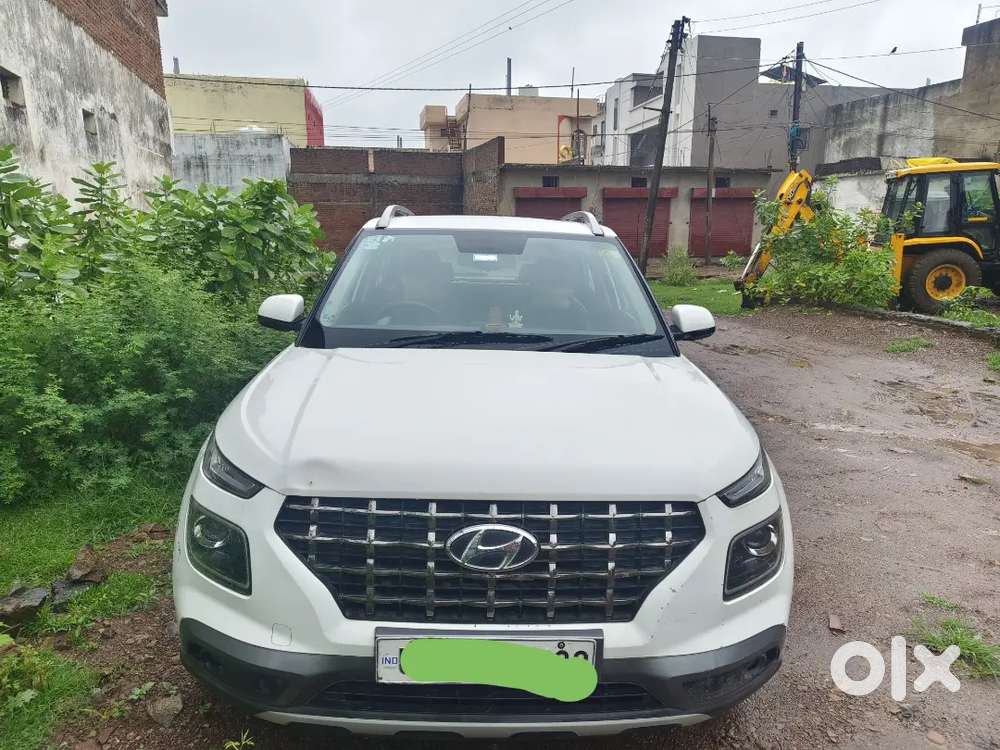 Hyundai Venue 2019 Manual