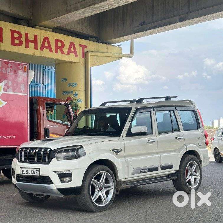 Mahindra Scorpio Classic 2.2 S 11 Mt 7 Cc, 2018, Diesel