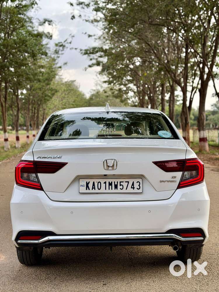 Honda Amaze 2nd Gen VX, 2021, Petrol