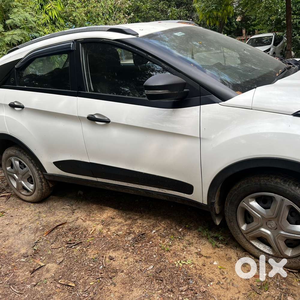 Tata Nexon Petrol 2023