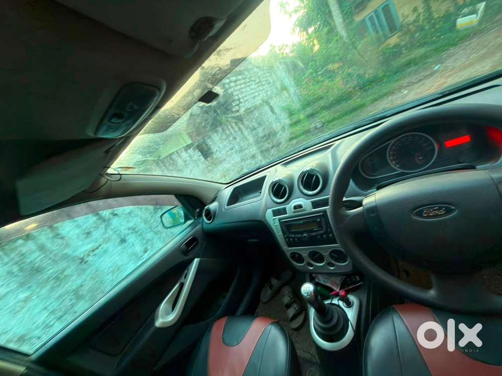 Ford Figo Petrol 2013