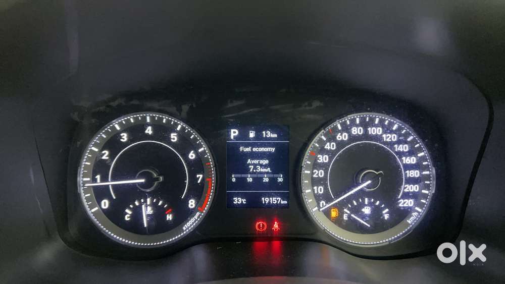 Hyundai Venue 1.0 Sx (o) Turbo Dct, 2022, Petrol