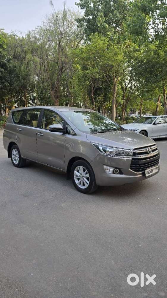 Toyota Innova Crysta 2.7 Gx Mt 8s, 2018, Diesel