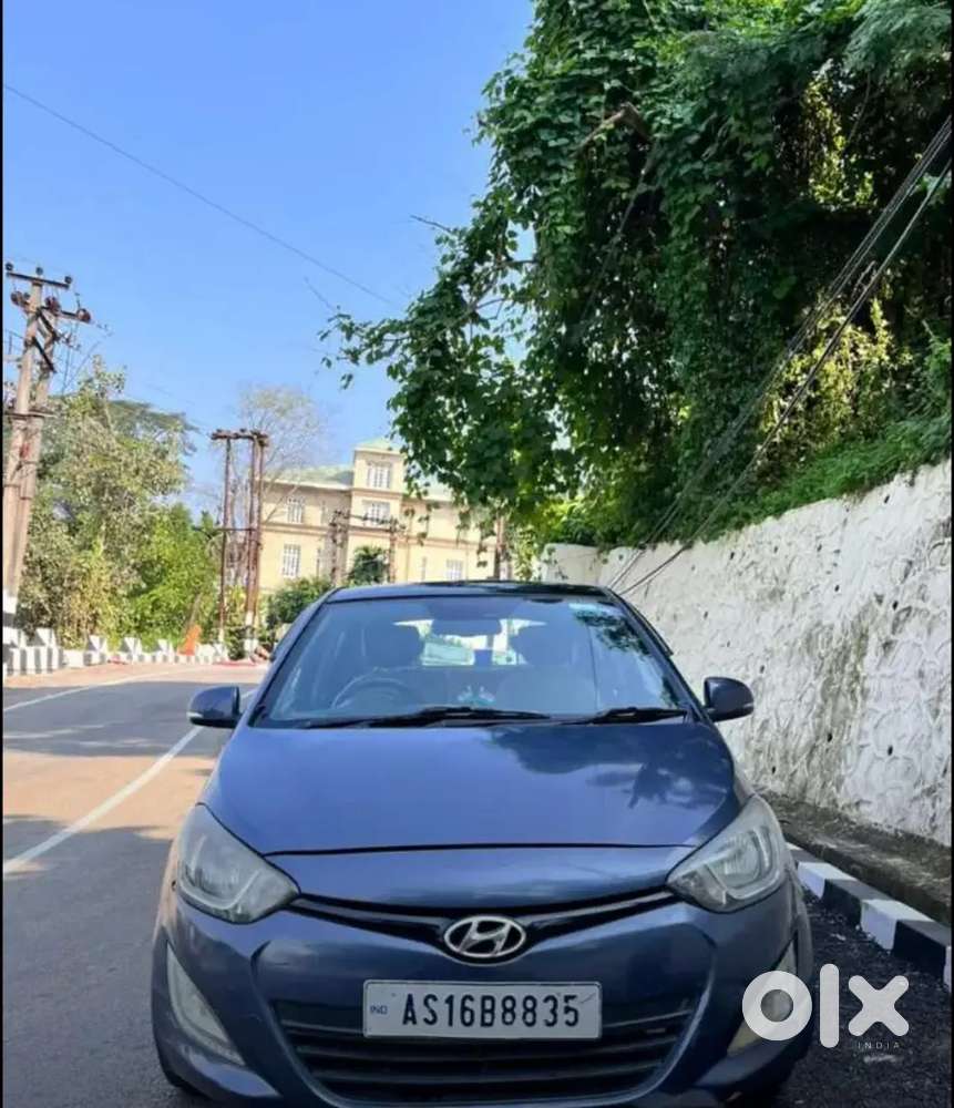 Hyundai I20 2013 Sports Petrol Well Maintained