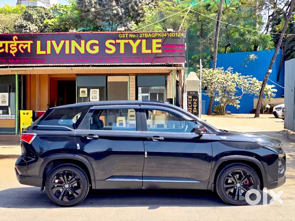 Mg Hector Plus Sharp Pro Blackstorm 1.5 Turbo Petrol Cvt 7 Str, 2024..
