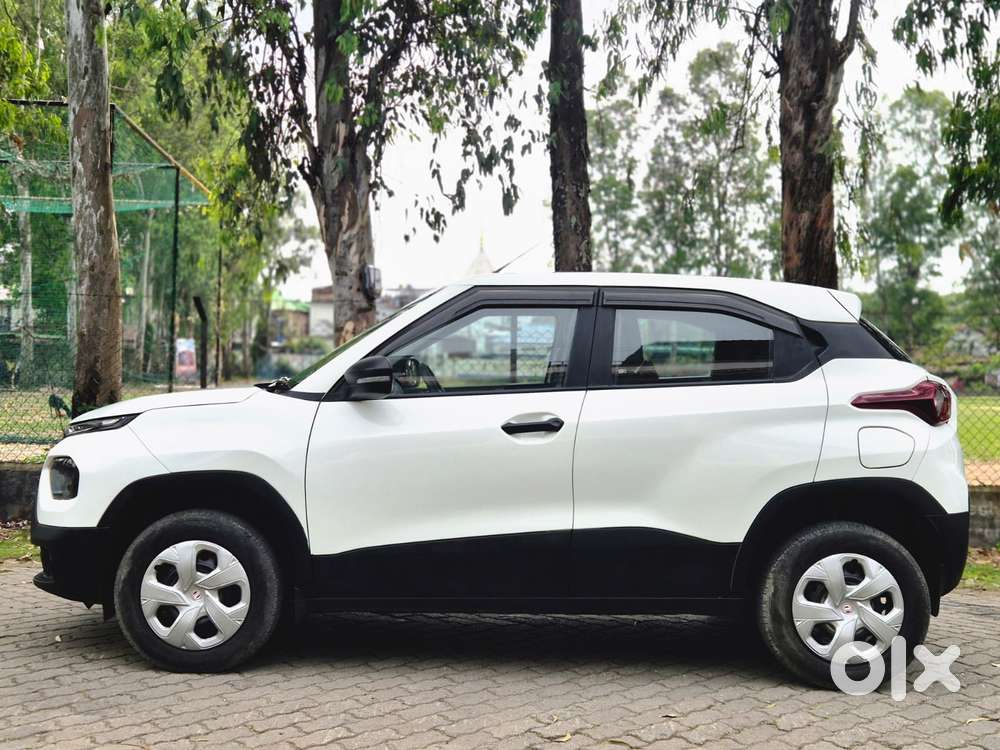 Tata Punch Pure, 2022, Petrol