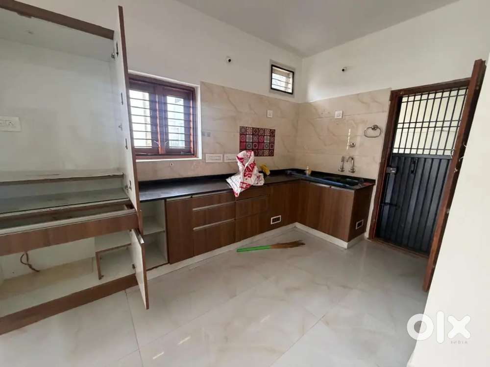 Hebbal 2nd stage house for rent in ground floor