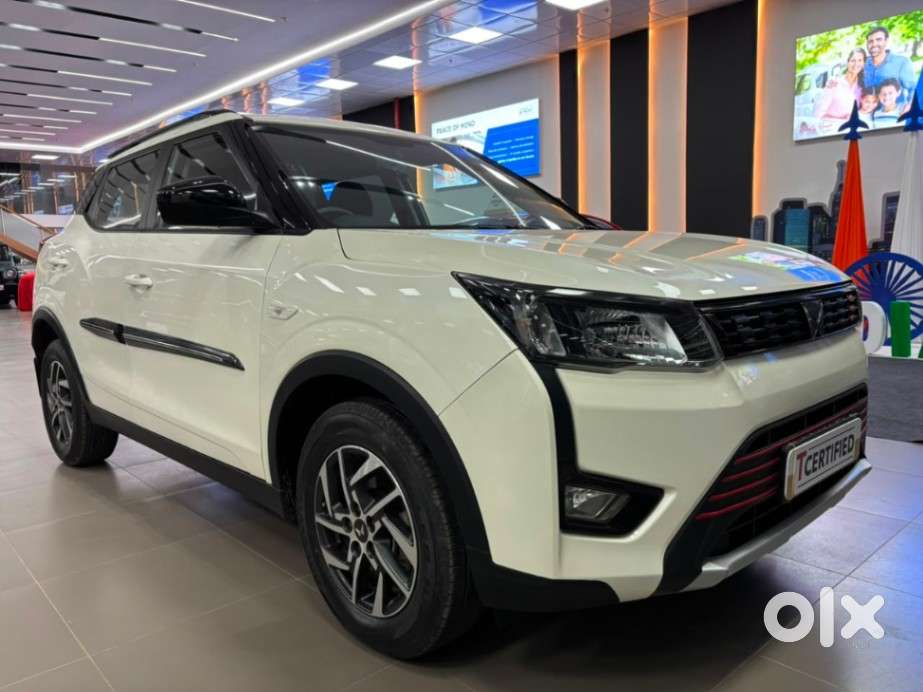Mahindra Xuv300 W6, 2023, Petrol