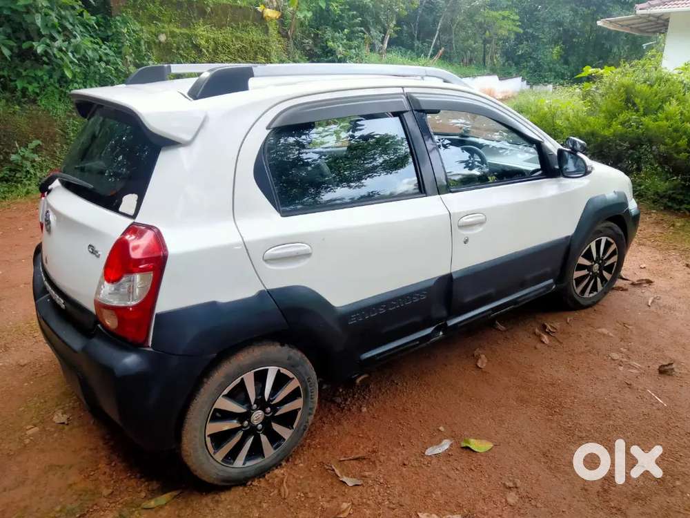 Toyota Etios Cross 2015 Diesel Good Condition