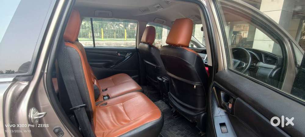 Toyota Innova Crysta 2019