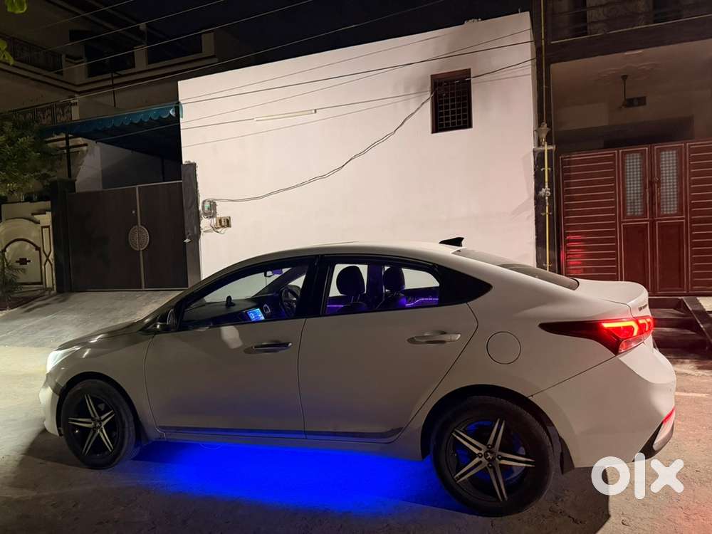 Hyundai Verna Diesel 2018 Top Model