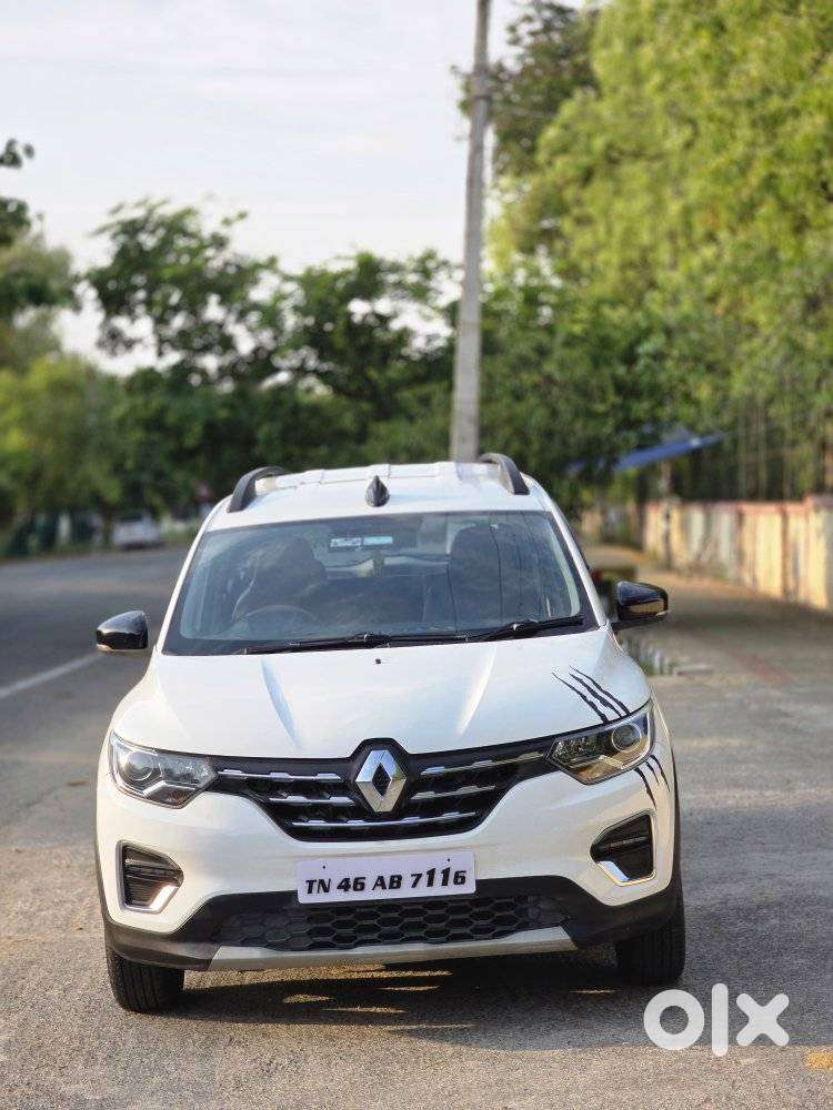 Renault Triber Rxz, 2022, Petrol