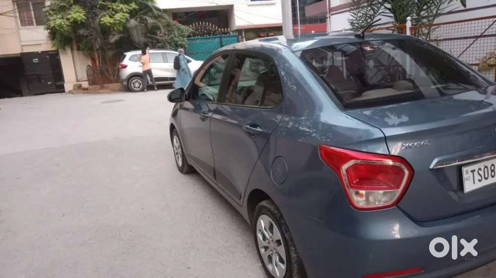 Hyundai Xcent 2015 Petrol Well Maintained, 90k Driven